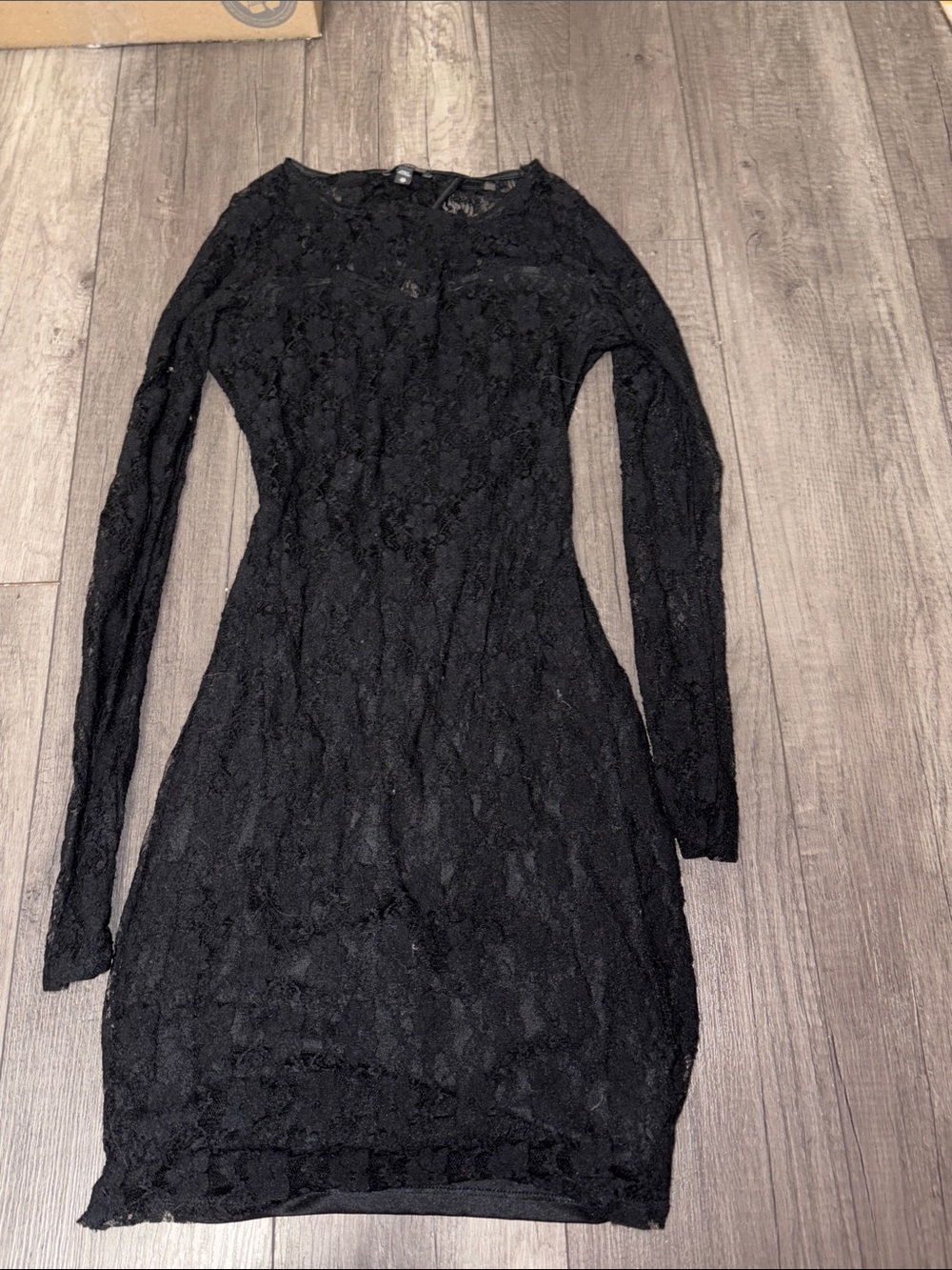 Express Black Lace Long-Sleeve Sheath Dress